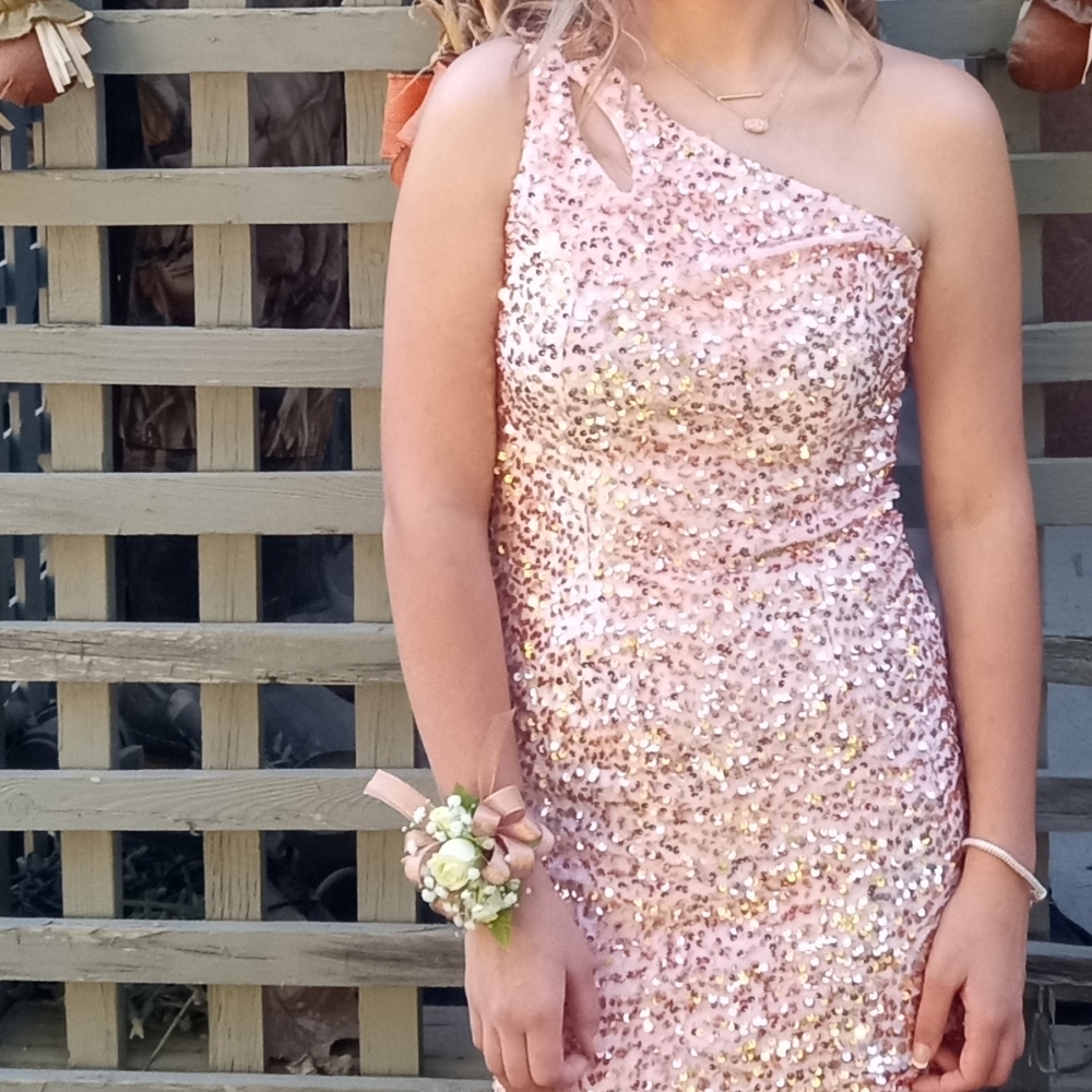 Homecoming dress pink champagne/ rose gold Size S with matching heel shoes size8